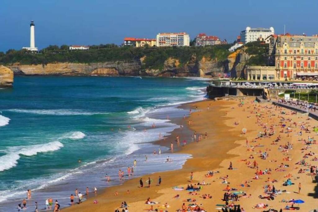 Апартаменти Exceptionnel : Hypercentre Biarritz T2 Avec Patio Екстер'єр фото